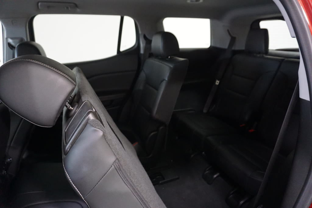 Thumbnail: 2023 GMC Acadia - 19