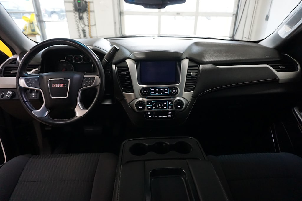 2017 GMC Yukon SLE 9