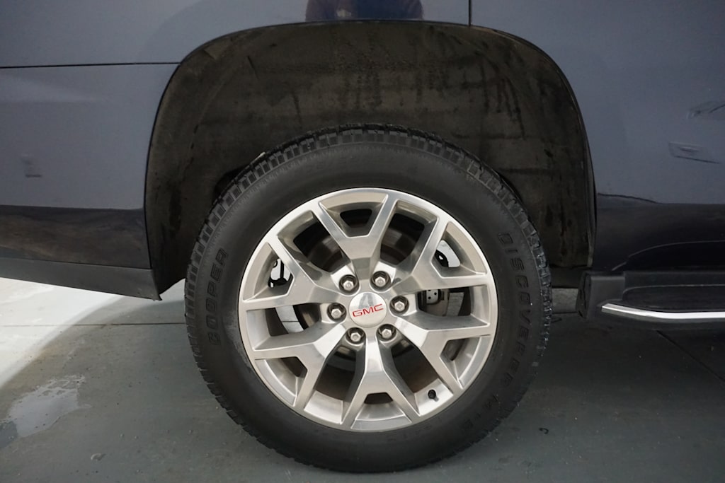 Thumbnail: 2019 GMC Yukon - 18