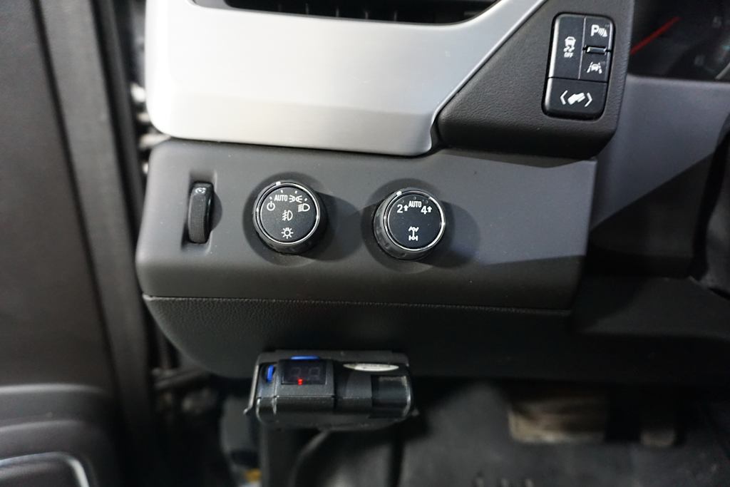 Thumbnail: 2019 GMC Yukon - 27