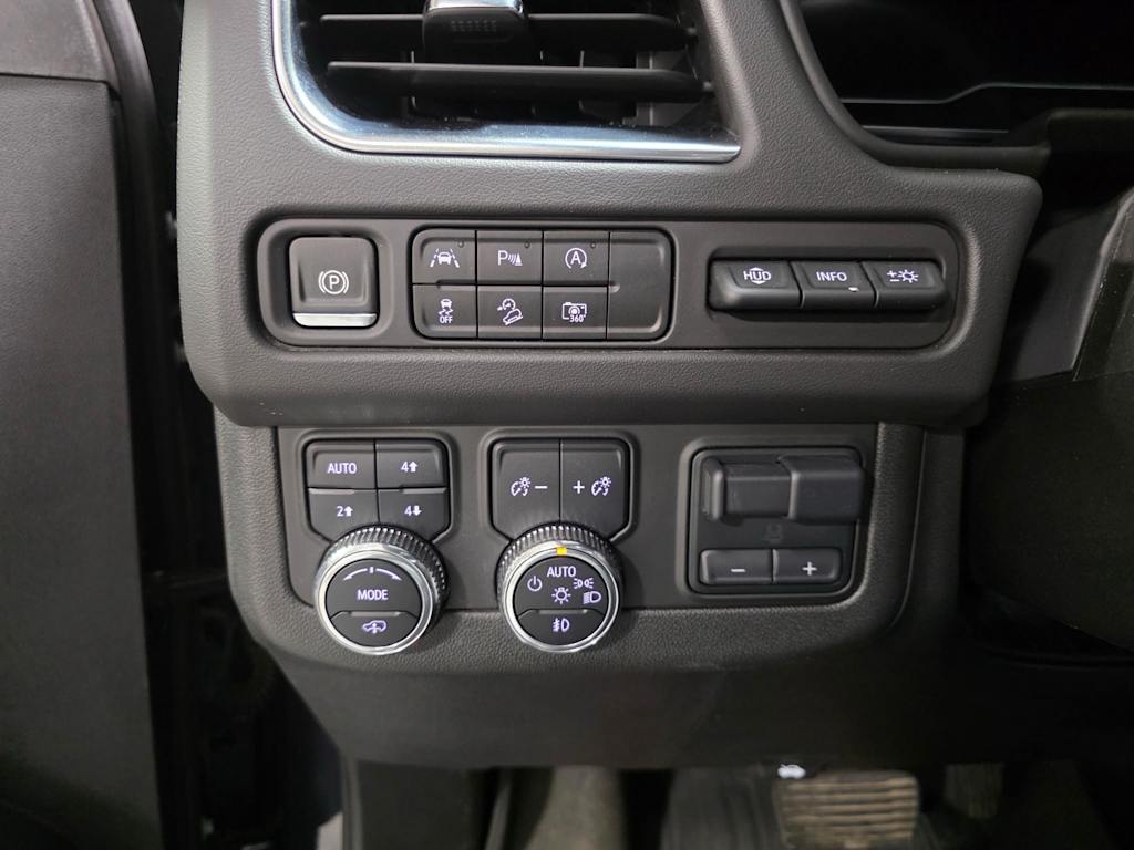 Thumbnail: 2024 GMC Yukon - 21