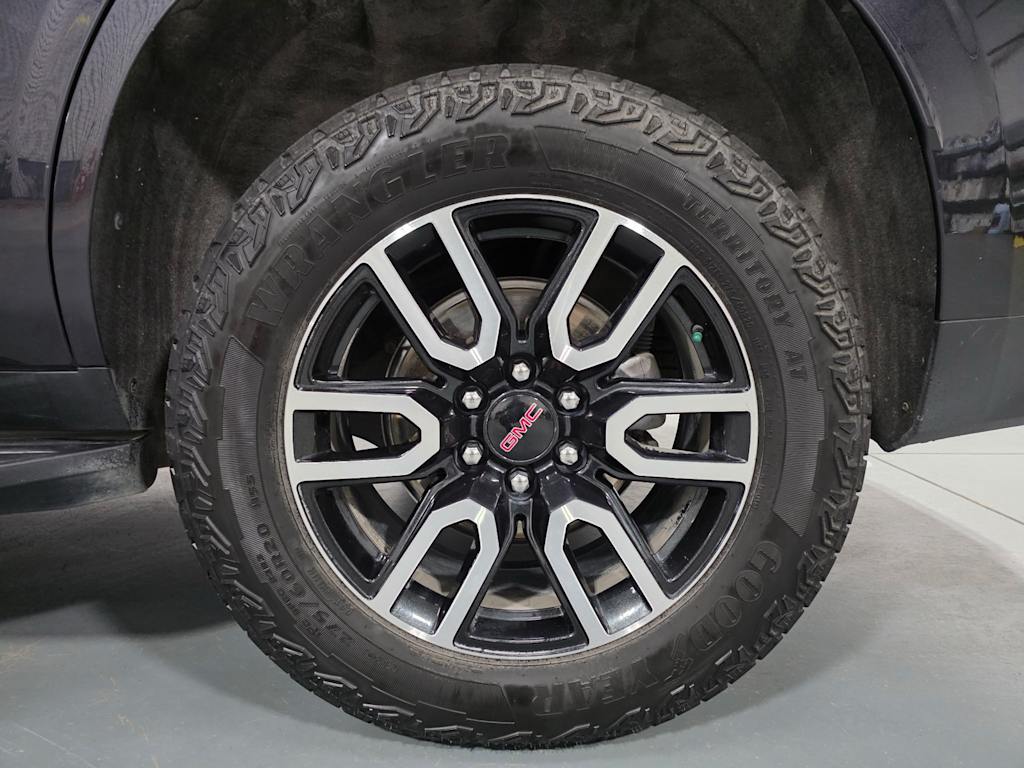 Thumbnail: 2024 GMC Yukon - 24