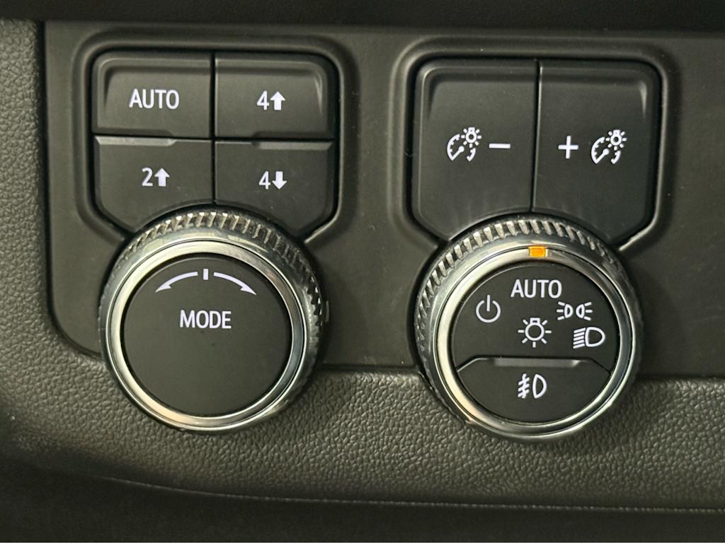 Thumbnail: 2024 GMC Yukon XL - 29