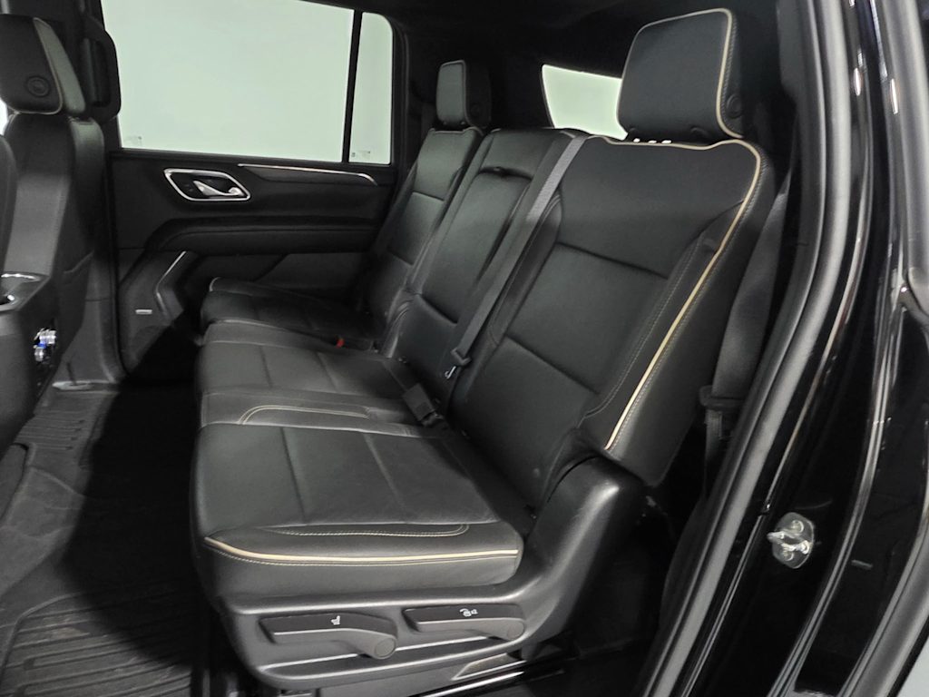 Thumbnail: 2023 GMC Yukon XL - 10