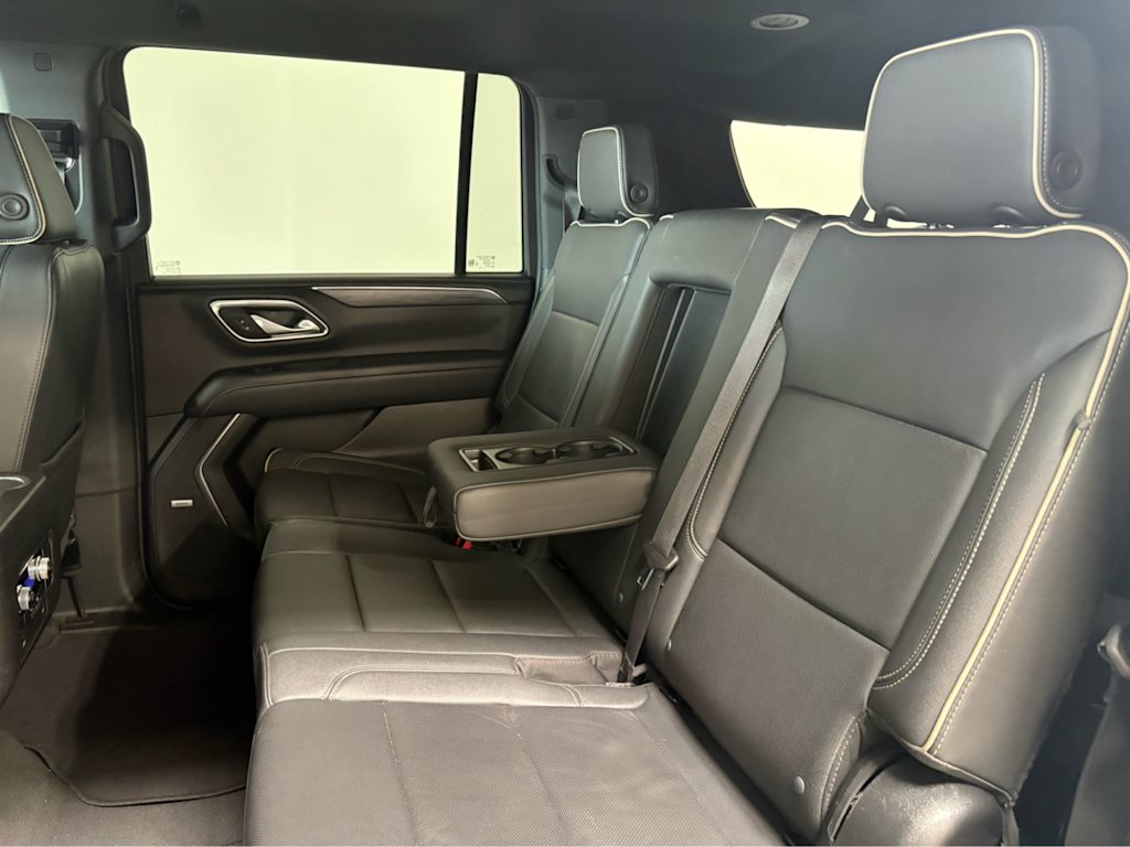 Thumbnail: 2024 GMC Yukon XL - 21