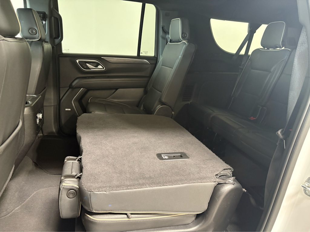 Thumbnail: 2024 GMC Yukon XL - 22