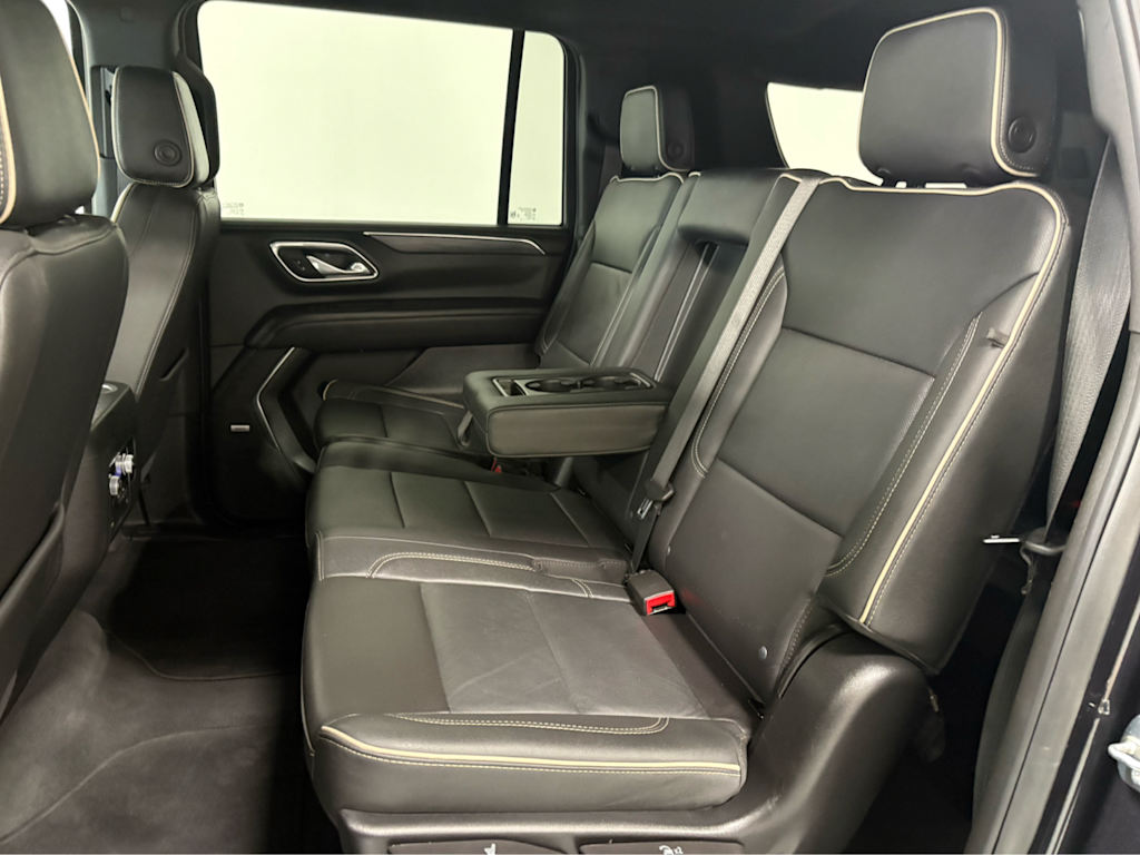 Thumbnail: 2024 GMC Yukon XL - 21
