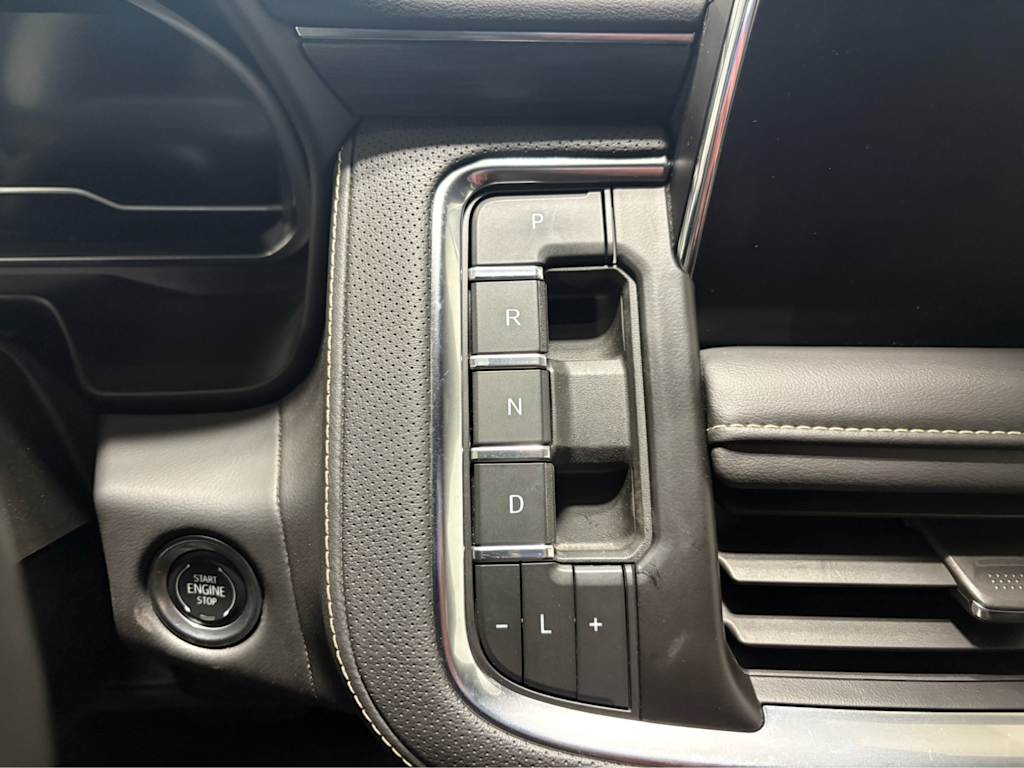 Thumbnail: 2024 GMC Yukon XL - 27