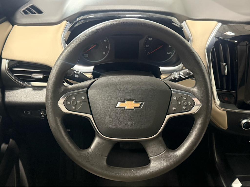 Thumbnail: 2023 Chevrolet Traverse - 7