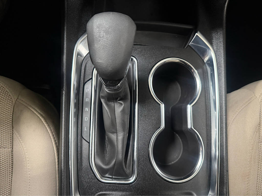 Thumbnail: 2023 Chevrolet Traverse - 10
