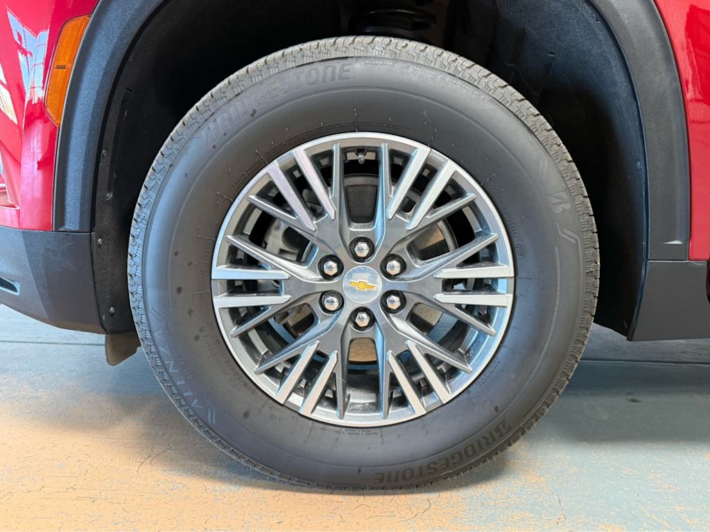 Thumbnail: 2025 Chevrolet Traverse - 6