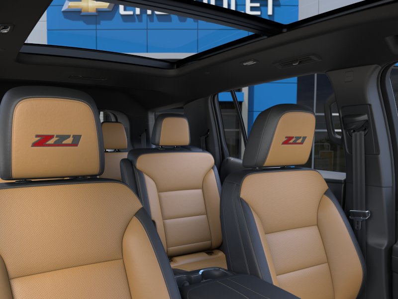 Thumbnail: 2027 Chevrolet Traverse - 22
