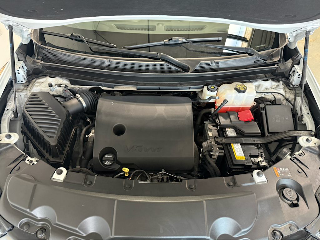 Thumbnail: 2023 Chevrolet Traverse - 6