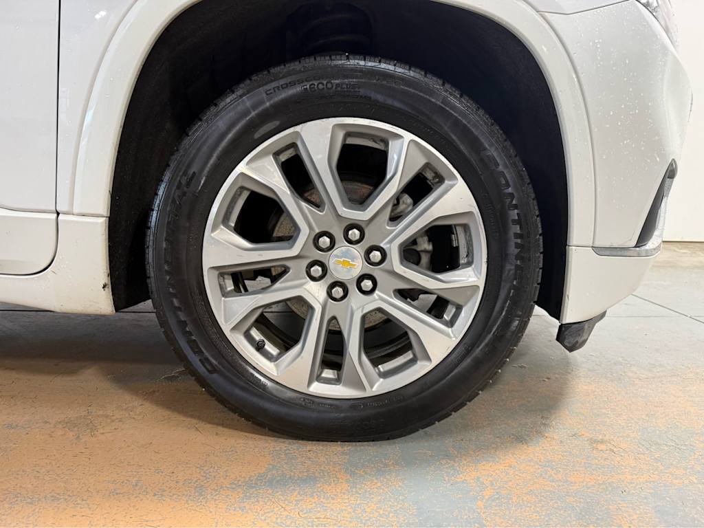 Thumbnail: 2021 Chevrolet Traverse - 5