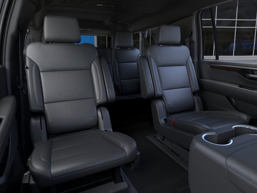 2025 Chevrolet Suburban 1500 Z71 8