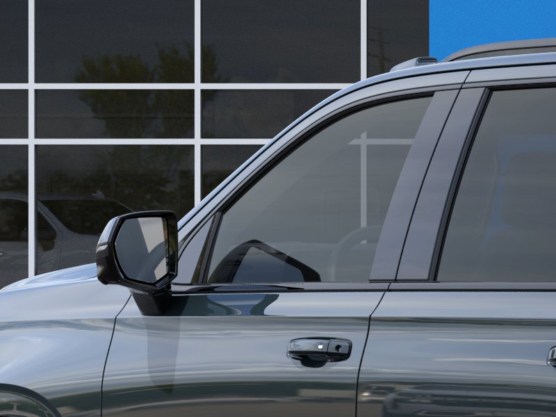 Thumbnail: 2026 Chevrolet Suburban - 11