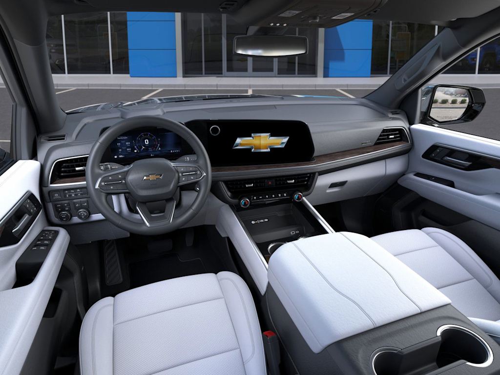 2025 Chevrolet Suburban Premier 2