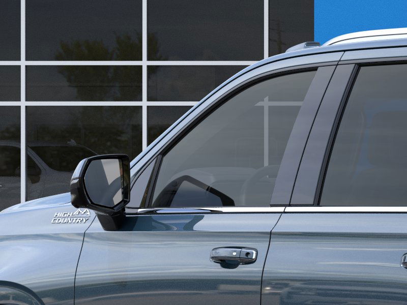 Thumbnail: 2026 Chevrolet Suburban - 19