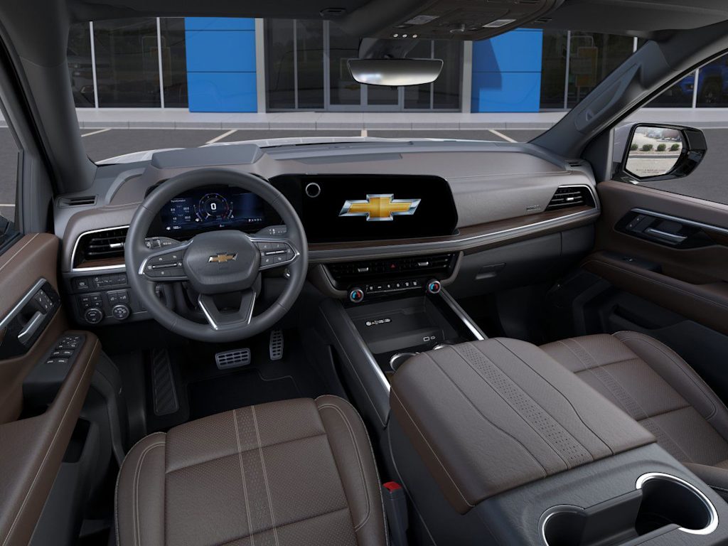 2025 Chevrolet Suburban High Country 2