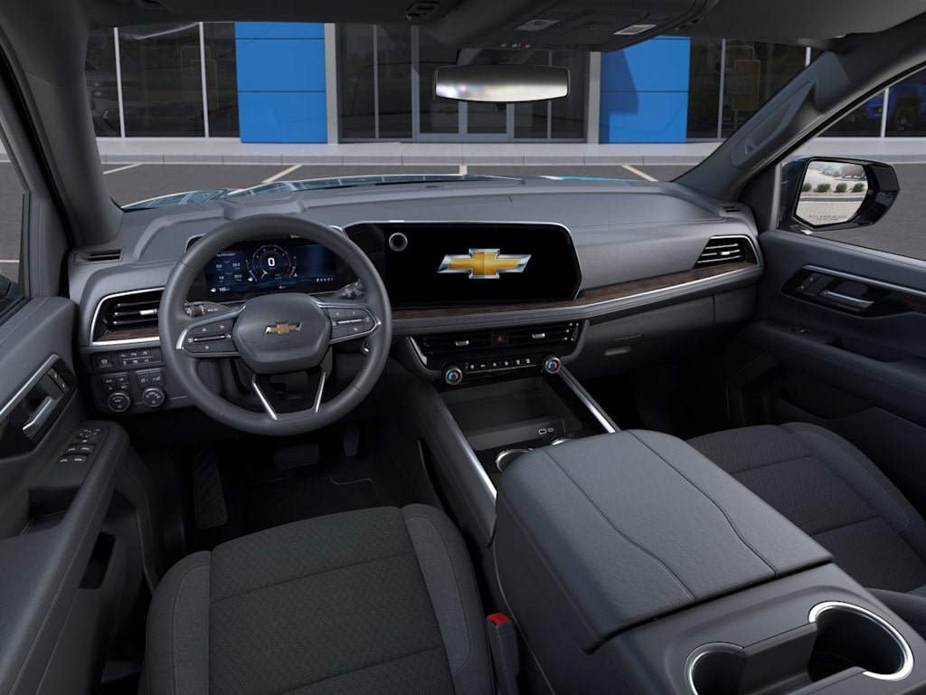 2025 Chevrolet Tahoe LS 2