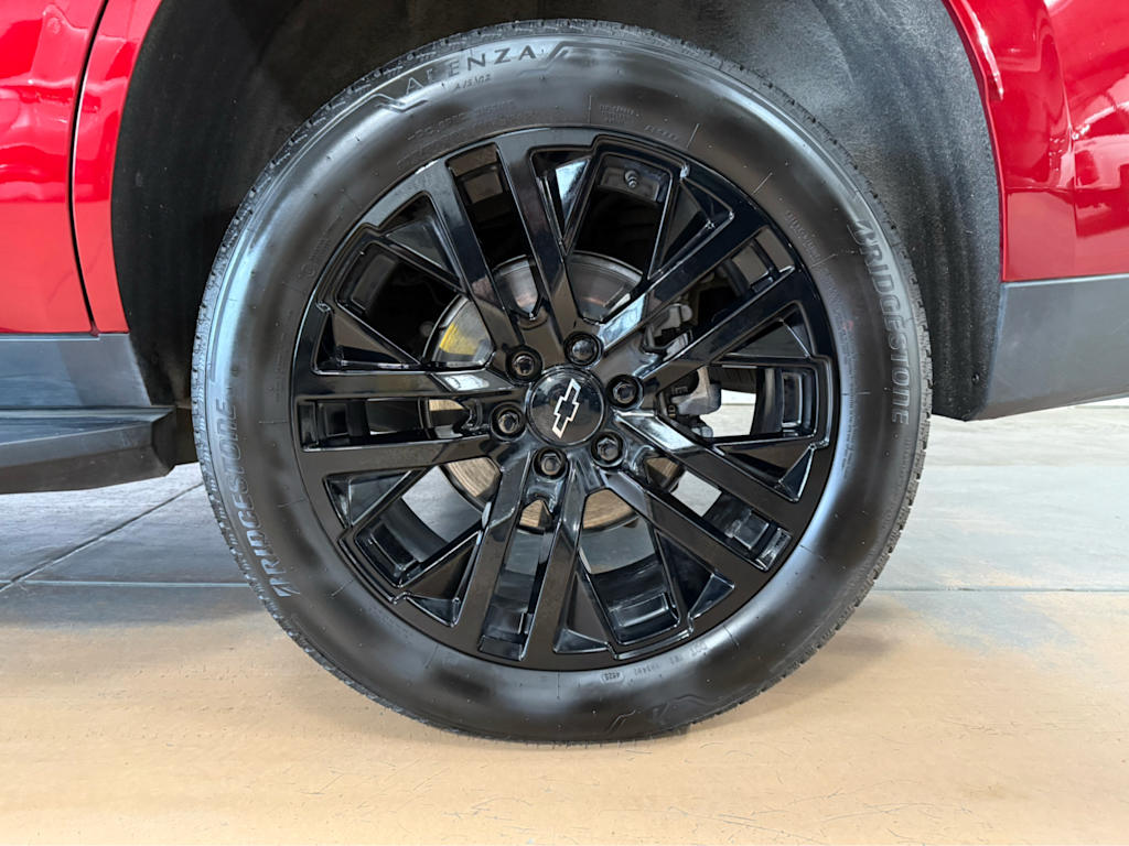 Thumbnail: 2026 Chevrolet Tahoe - 6