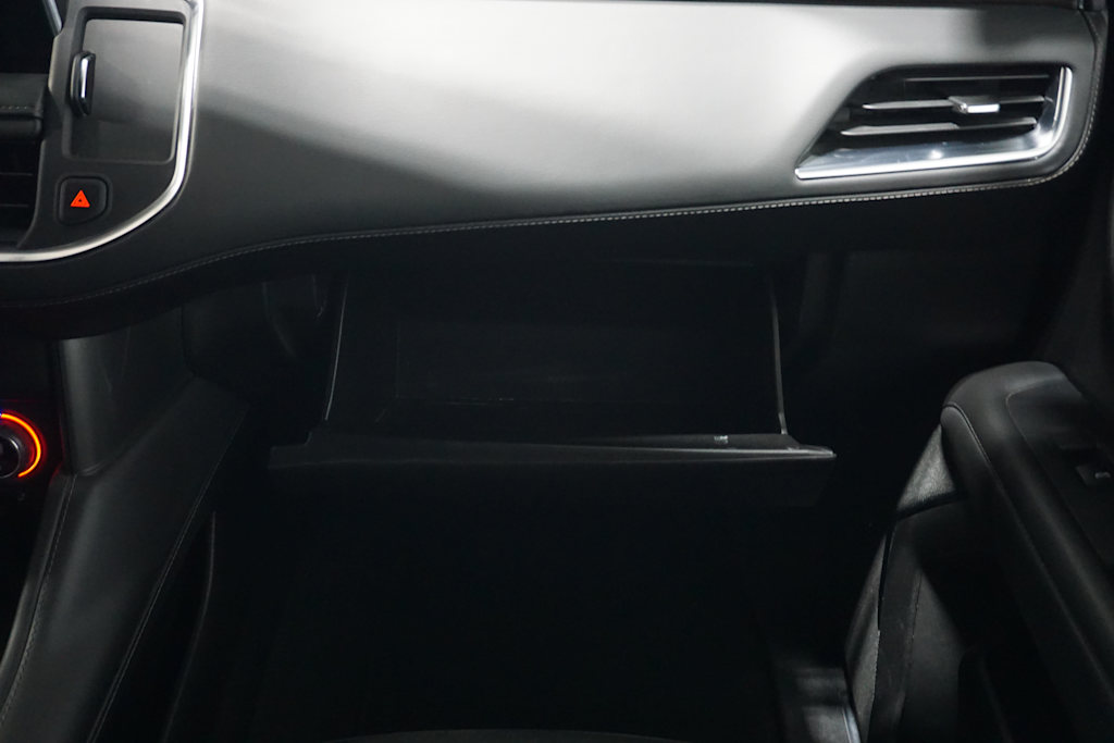 Thumbnail: 2023 Chevrolet Suburban - 23