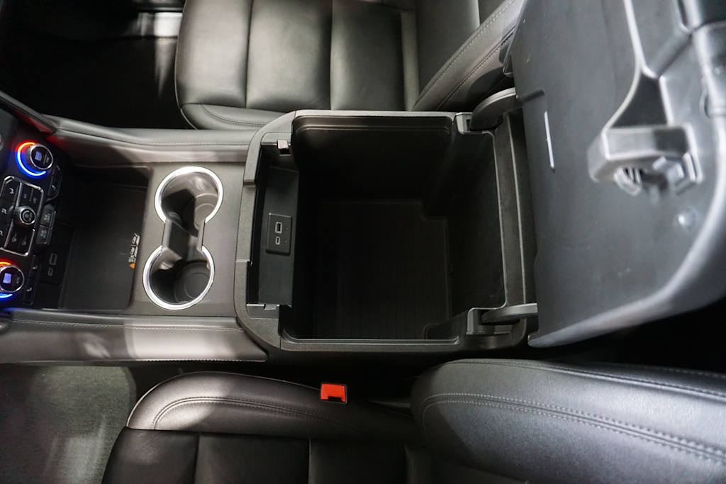 Thumbnail: 2023 Chevrolet Suburban - 26