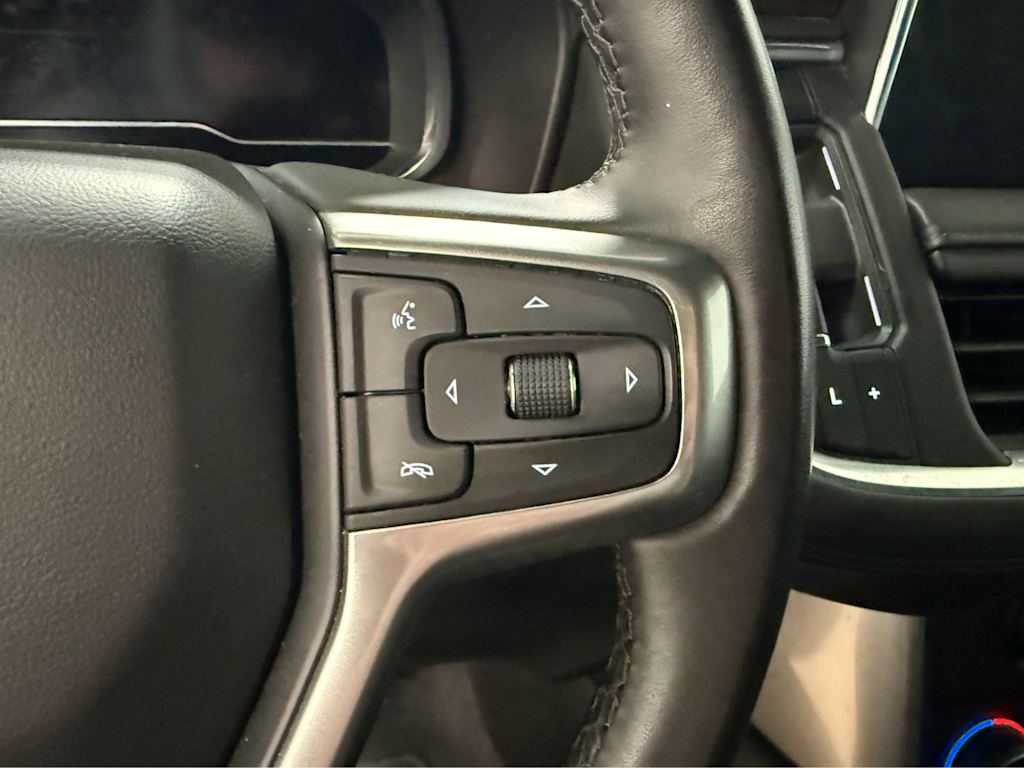 Thumbnail: 2024 Chevrolet Suburban - 25