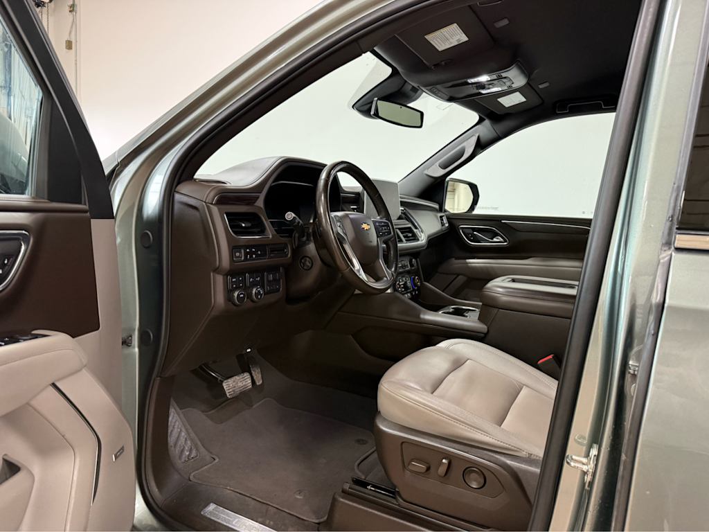Thumbnail: 2024 Chevrolet Suburban - 8