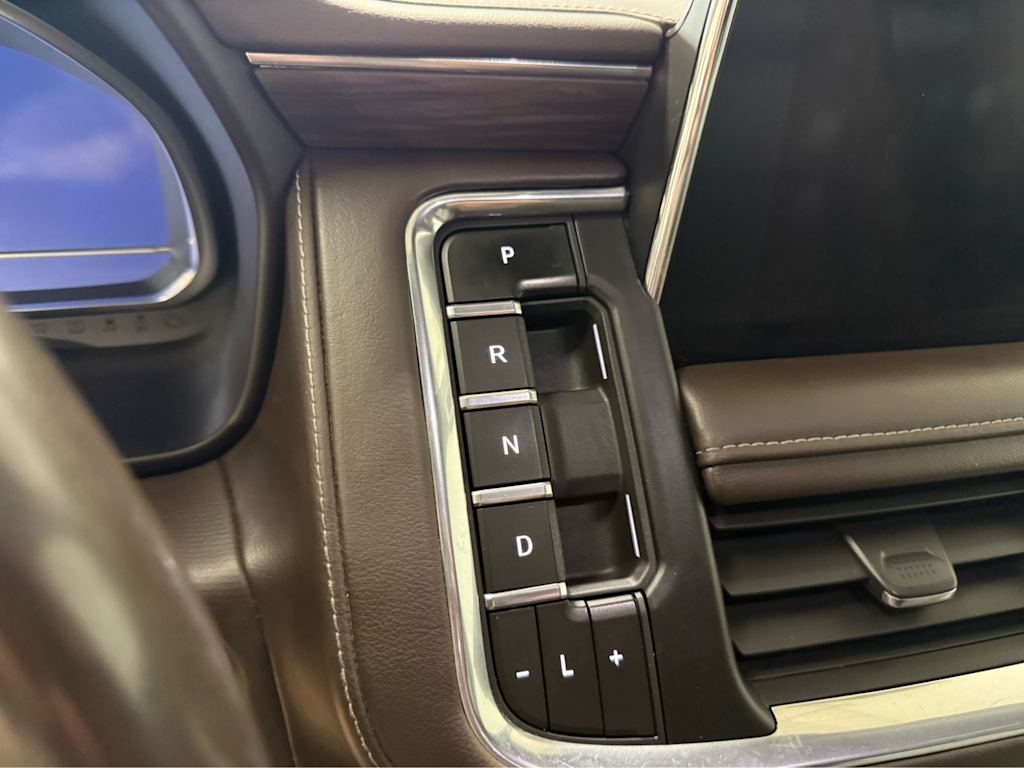 Thumbnail: 2024 Chevrolet Suburban - 27