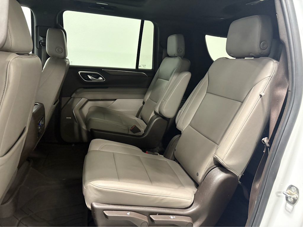 Thumbnail: 2024 Chevrolet Suburban - 9