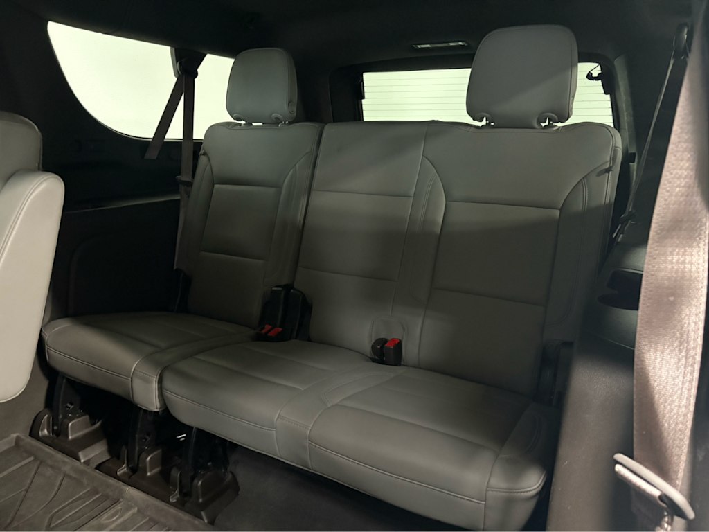 Thumbnail: 2024 Chevrolet Suburban - 21