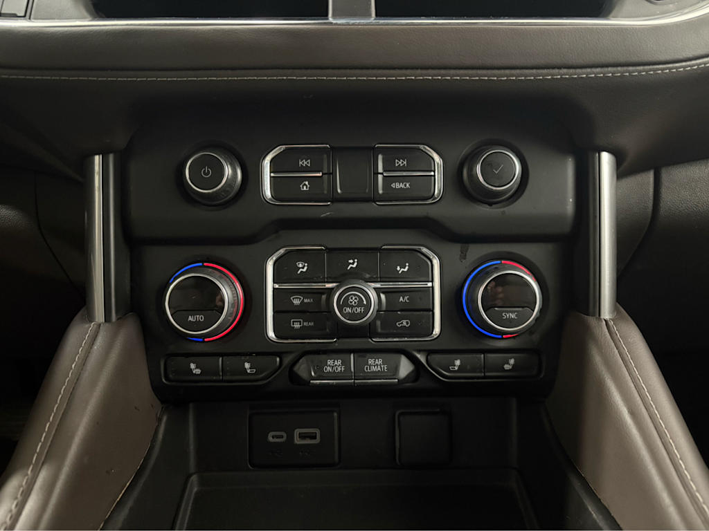 Thumbnail: 2024 Chevrolet Suburban - 24