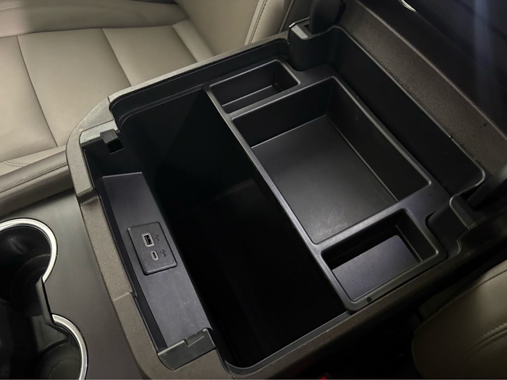 Thumbnail: 2024 Chevrolet Suburban - 29