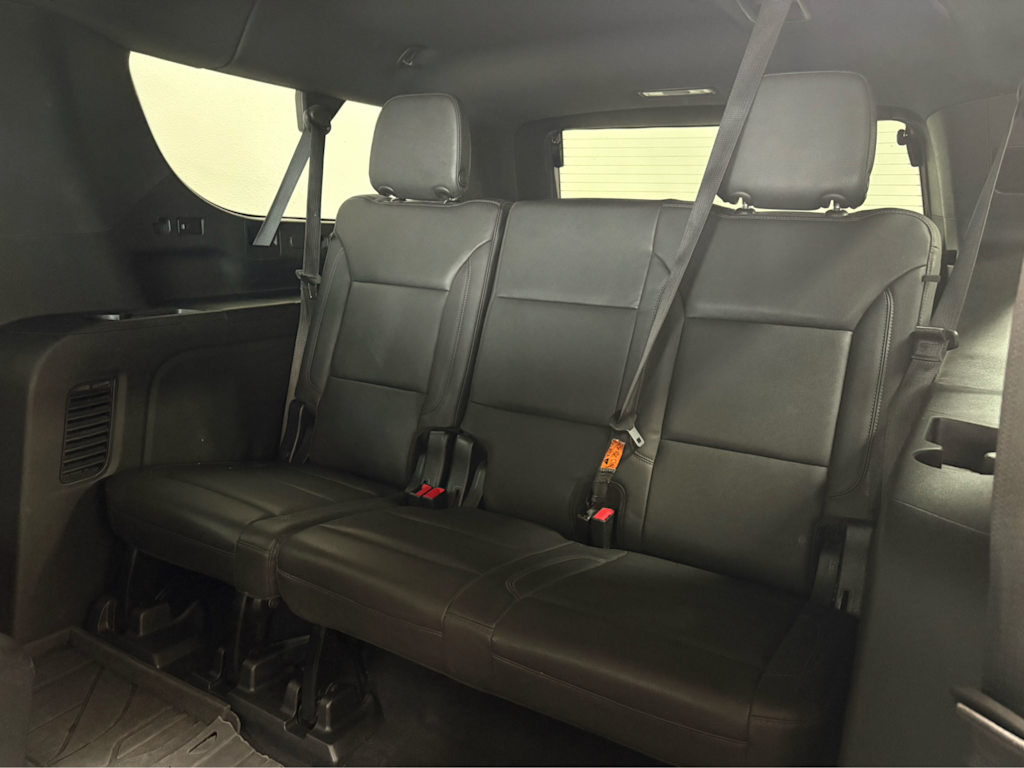 Thumbnail: 2023 Chevrolet Suburban - 22