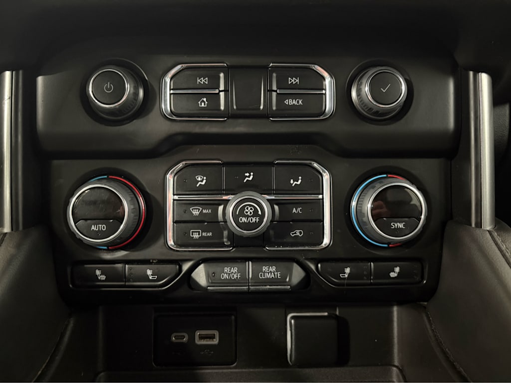 Thumbnail: 2023 Chevrolet Suburban - 26