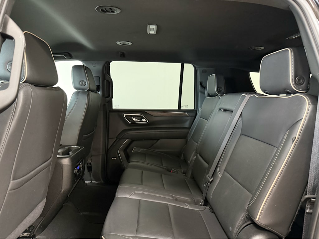Thumbnail: 2024 Chevrolet Suburban - 9