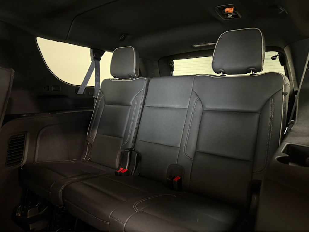 Thumbnail: 2024 Chevrolet Suburban - 21
