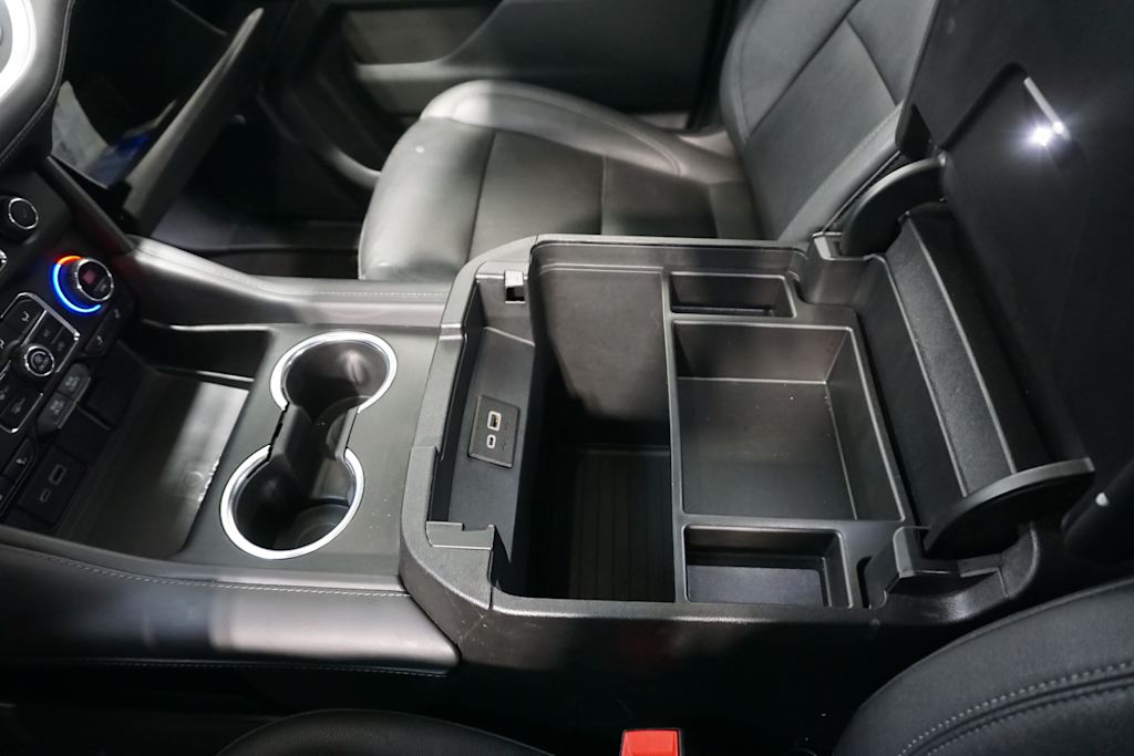 Thumbnail: 2023 Chevrolet Tahoe - 25