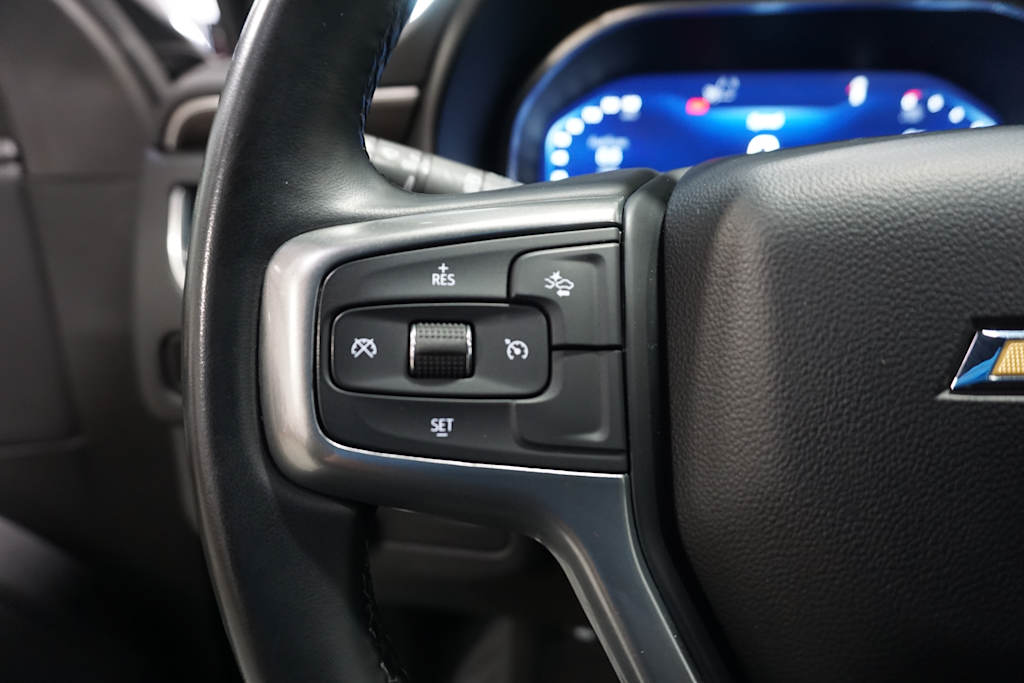 Thumbnail: 2023 Chevrolet Tahoe - 28