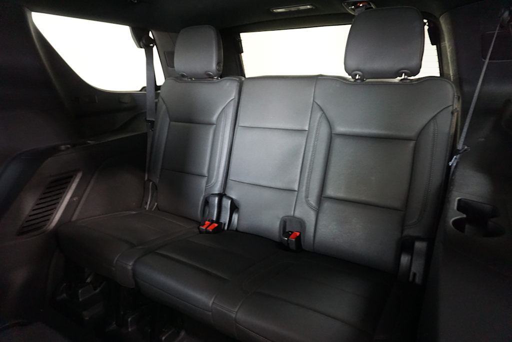 Thumbnail: 2023 Chevrolet Tahoe - 21