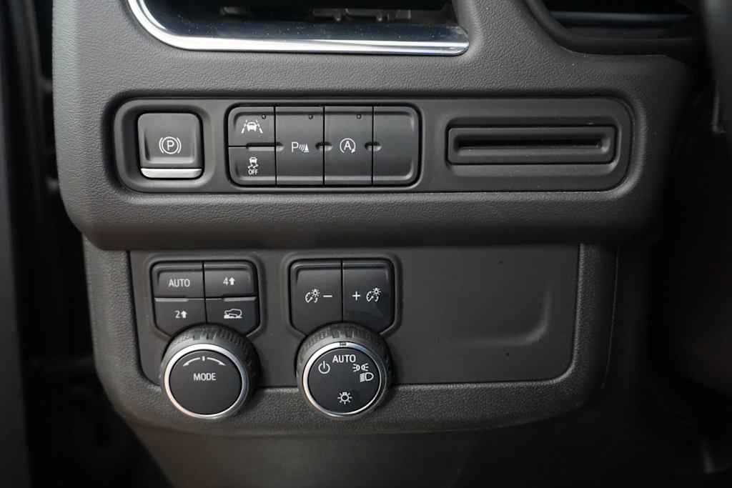 Thumbnail: 2023 Chevrolet Tahoe - 29