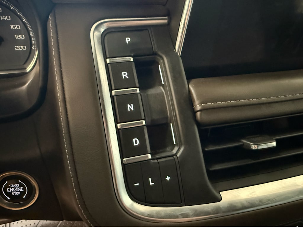 Thumbnail: 2021 Chevrolet Tahoe - 25
