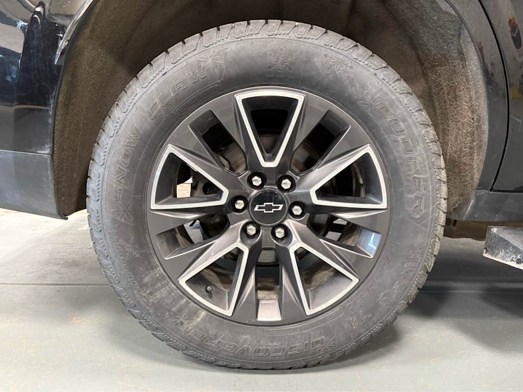 Thumbnail: 2021 Chevrolet Tahoe - 19