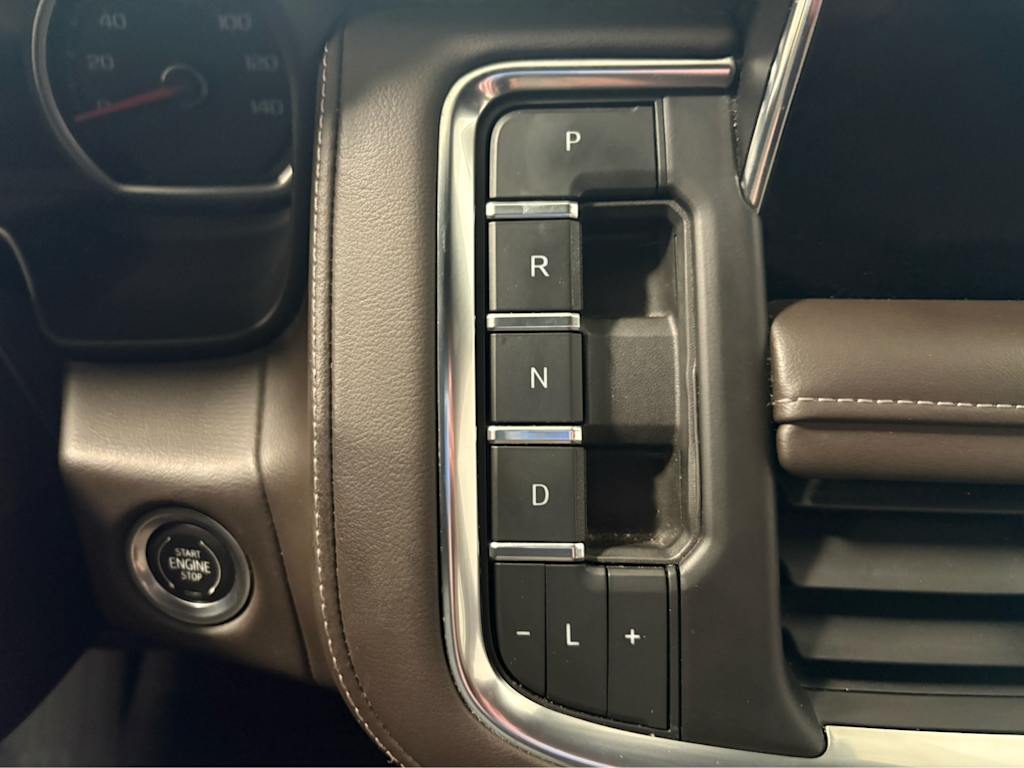 Thumbnail: 2021 Chevrolet Tahoe - 29