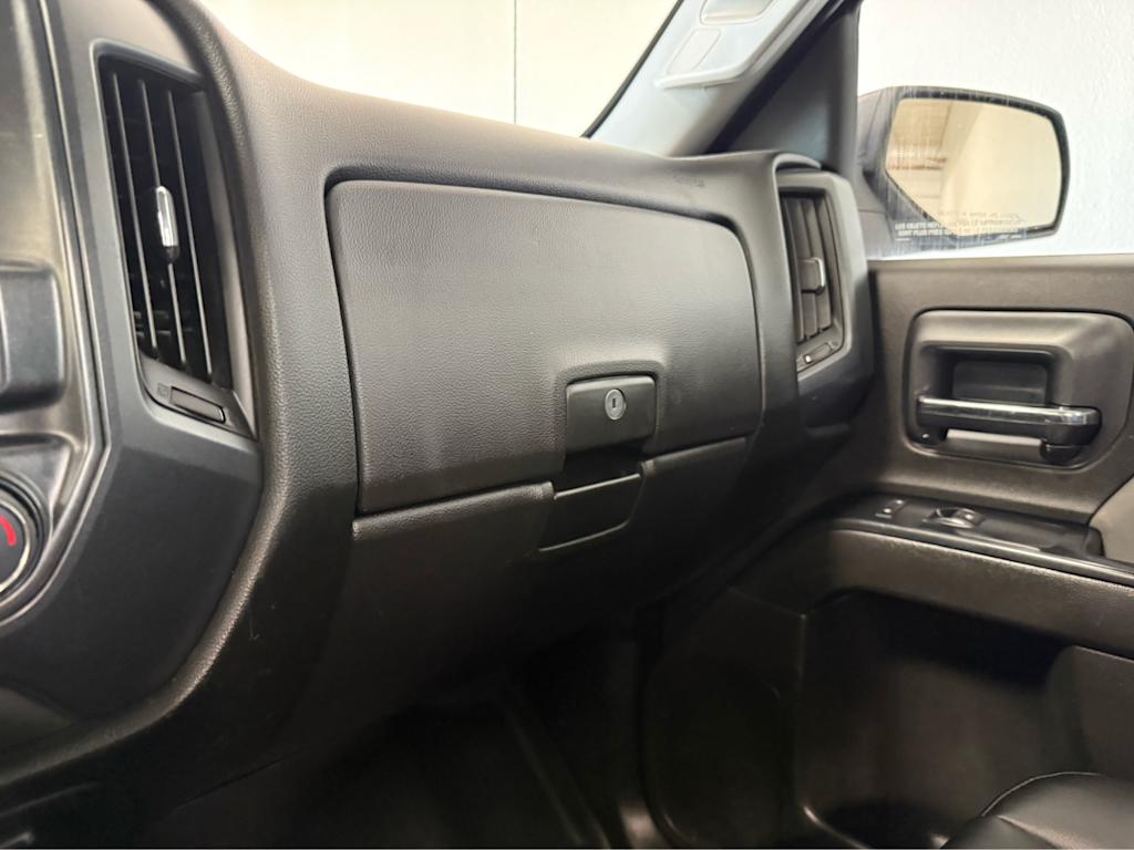 Thumbnail: 2016 GMC Sierra 2500 - 11