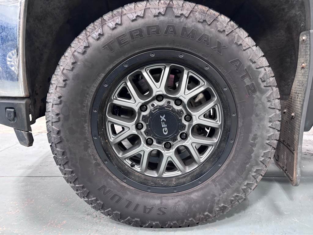Thumbnail: 2022 GMC Sierra 2500 - 19