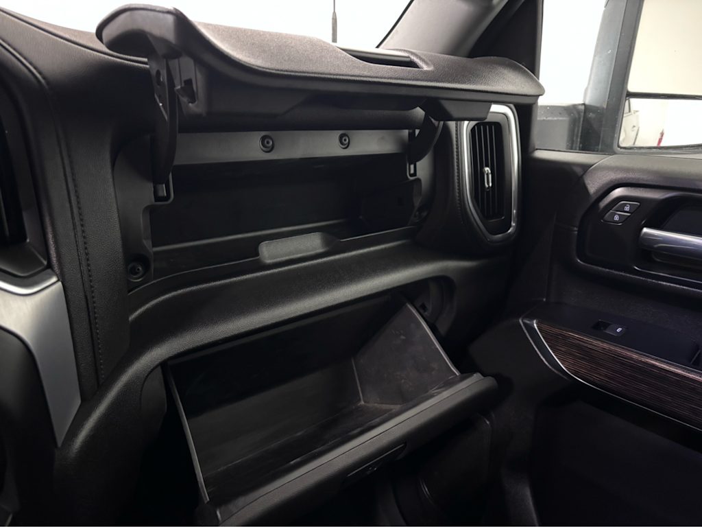 Thumbnail: 2022 GMC Sierra 2500 - 25