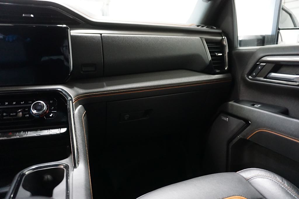 Thumbnail: 2024 GMC Sierra 2500 - 21