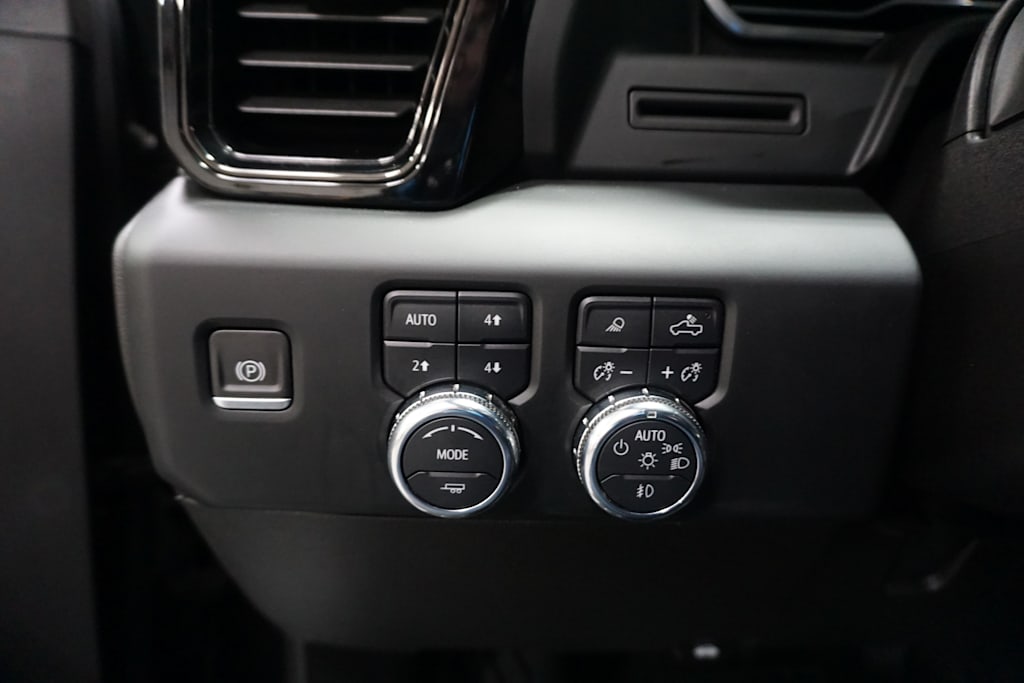 Thumbnail: 2024 GMC Sierra 2500 - 26